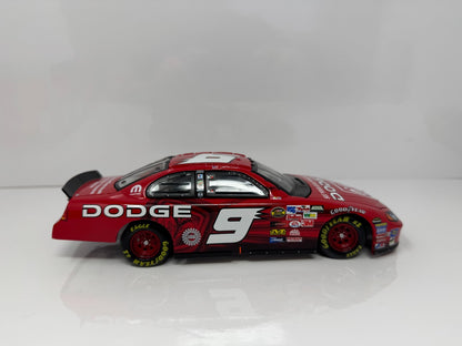 Action NASCAR Kasey Kahne #9 Dodge Dealers 2004 Intrepid 1:24 Diecast