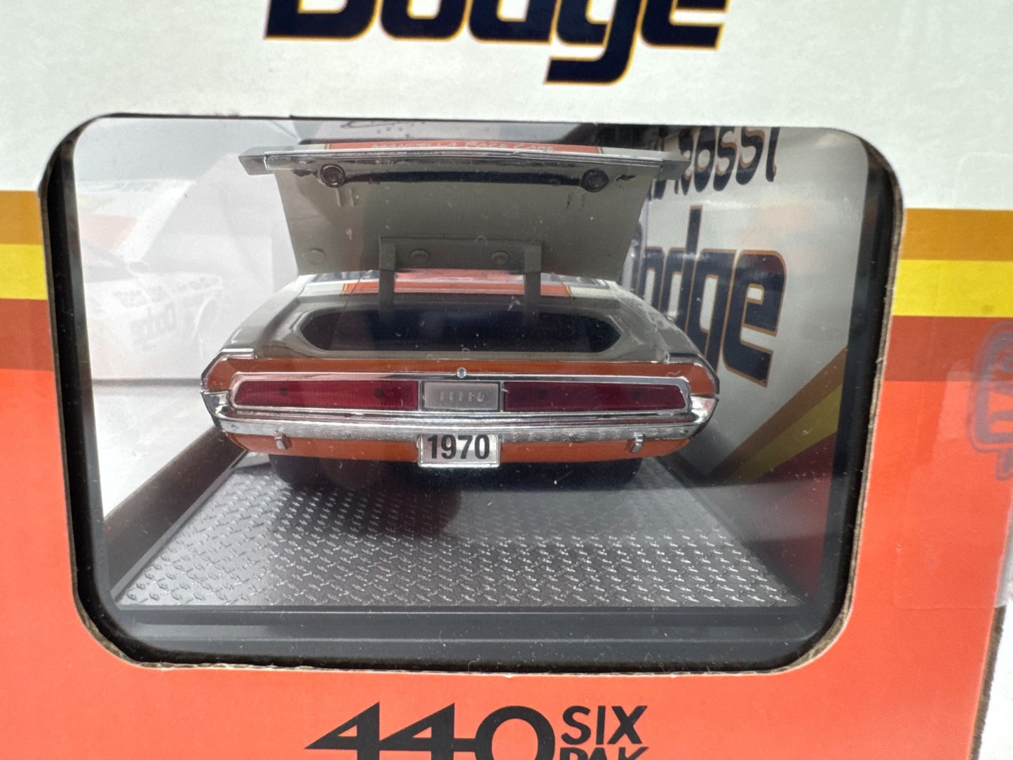 M2 Machines Paul Rossi 1970 Dodge Challenger T/A Drag Car 1:24 Diecast Signed
