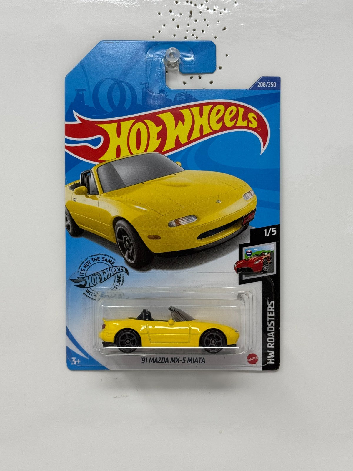Hot Wheels Roadsters 1991 Mazda MX-5 Miata 1:64 Diecast