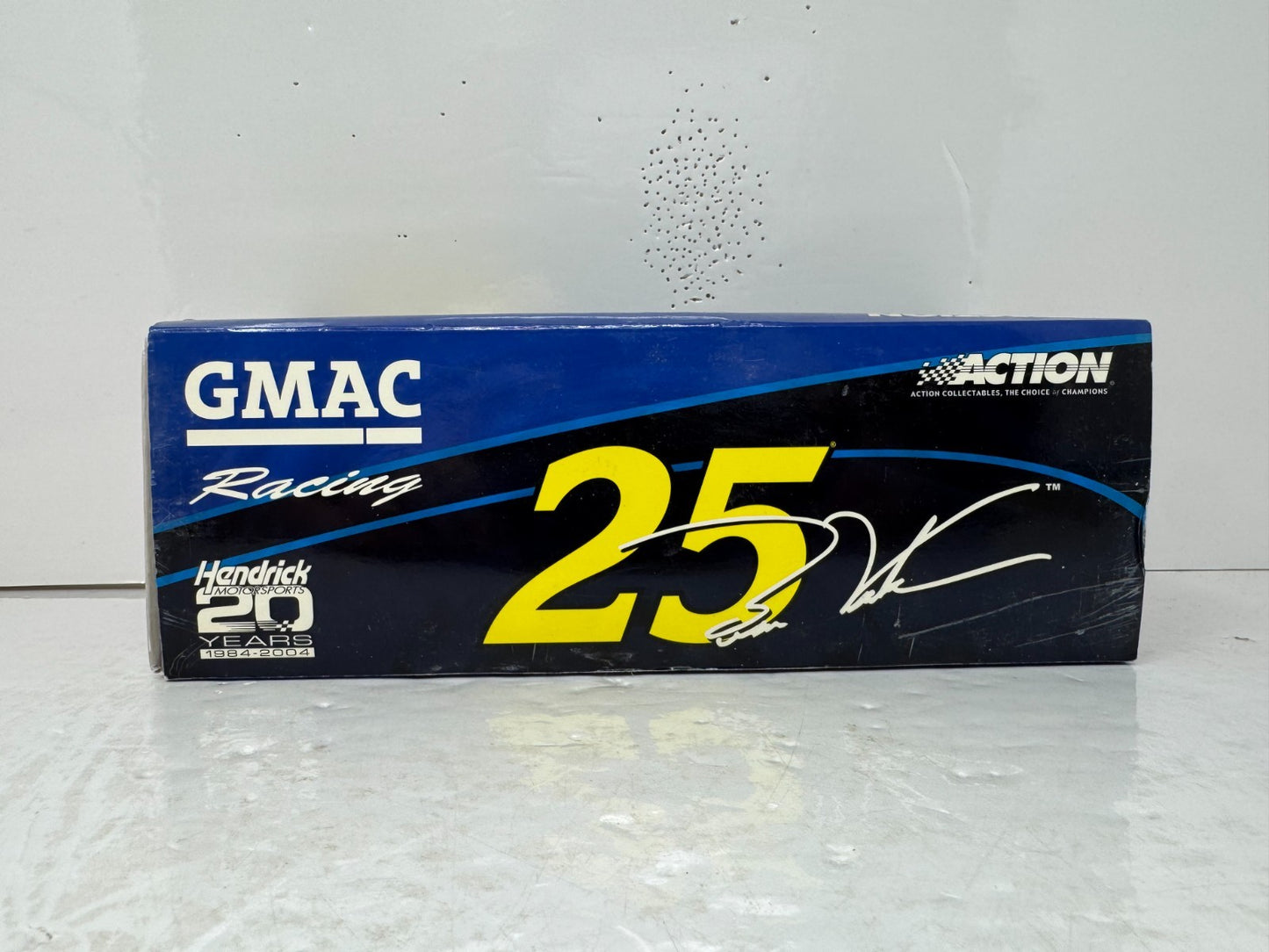 Action NASCAR #25 Brian Vickers GMAC 2004 Chevy Monte Carlo 1:24 Diecast