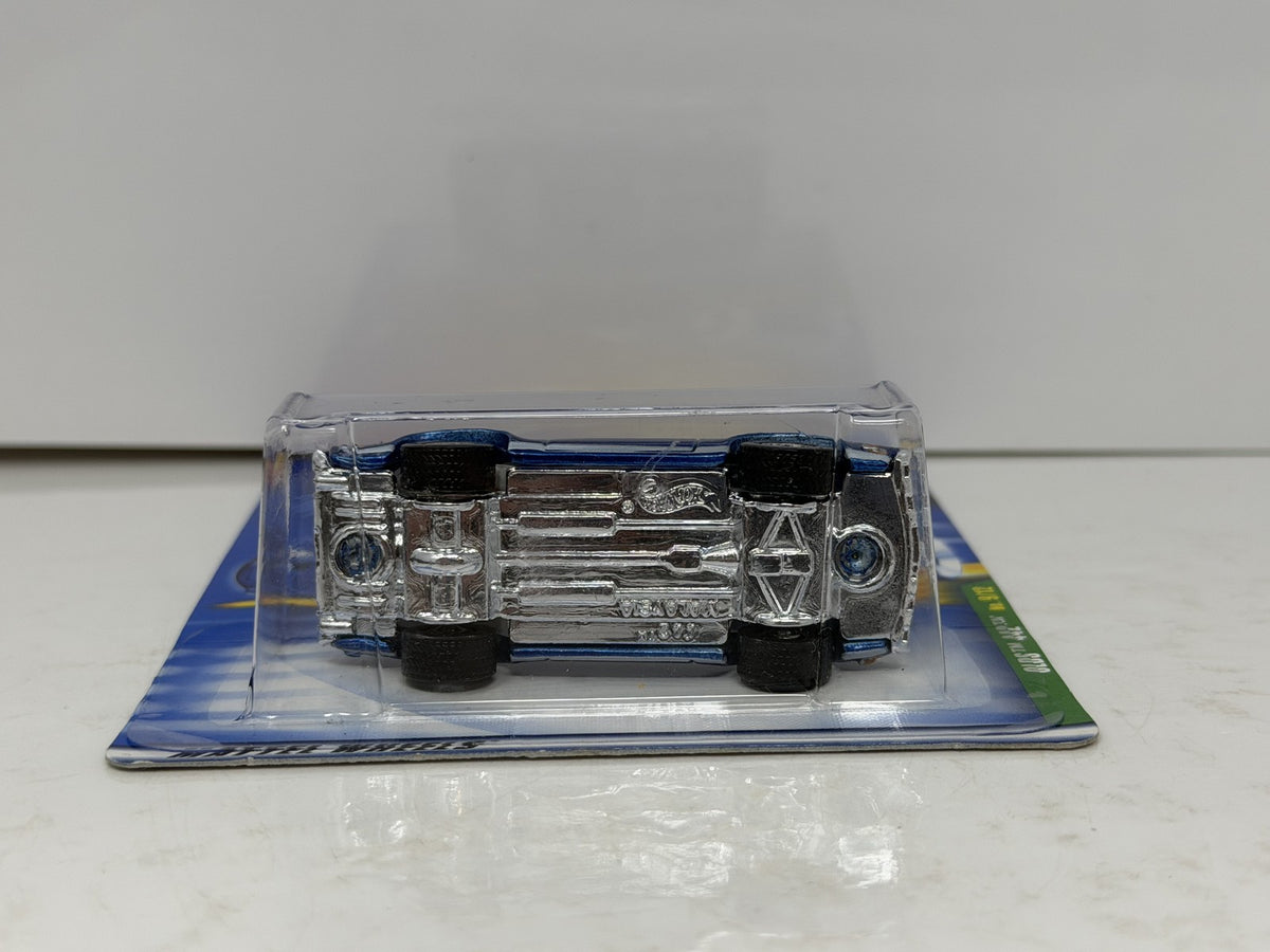 Hot Wheels Treasure Hunt Oldsmobile 442 1:64 Diecast Real Riders