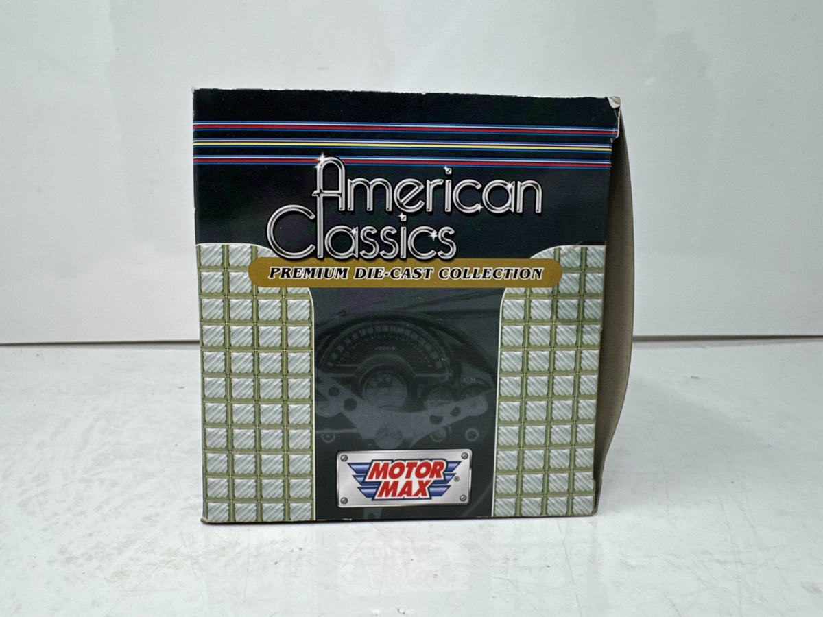 Motormax American Classics 1971 Ford Mustang Sportsroof 1:24 Diecast