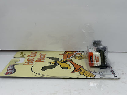 Hot Wheels Hong Kong Phooey 1934 Ford Sedan Delivery 1:64 Real Riders