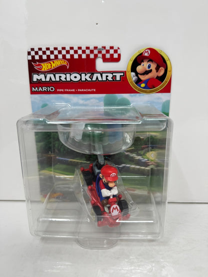 Hot Wheels Mario Kart Mario Pipe Frame + Parachute 1:64 Diecast