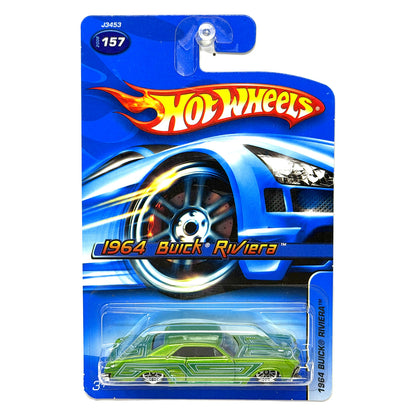 Hot Wheels 1964 Buick Riviera 1:64 Diecast Green