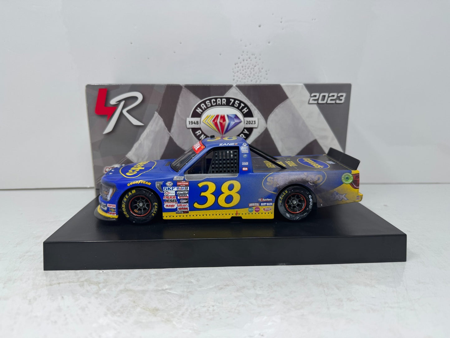 Lionel NASCAR #38 Zane Smith Speedco COTA Win Ford F-150 1:24 Diecast
