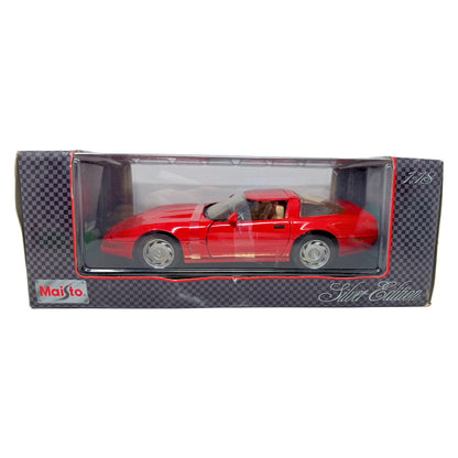 Maisto 1996 Chevrolet Corvette Coupe Silver Series 1:18 Diecast