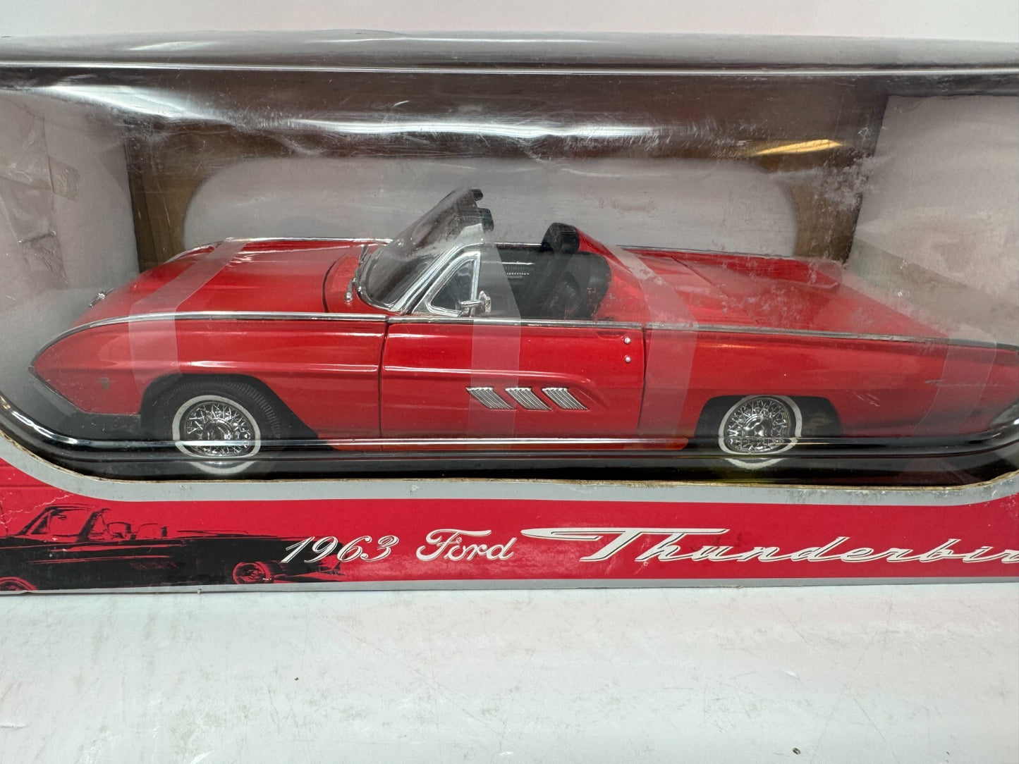 Anson 1963 Ford Thunderbird 1:18 Diecast