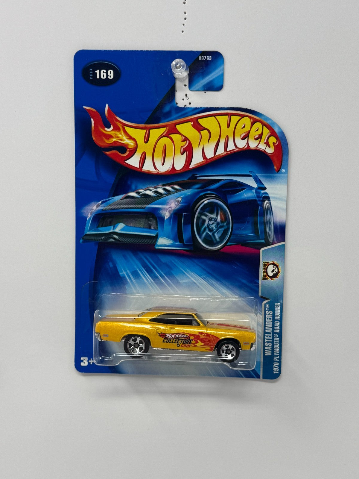 Hot Wheels Wastelanders 1970 Plymouth Road Runner 1:64 Diecast Gold