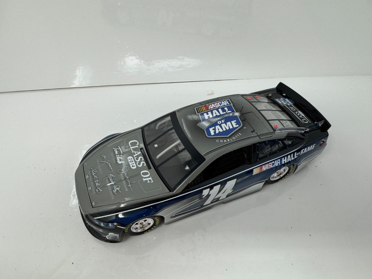 Action NASCAR 5 Inductees #14 NHOF Class of 2014 2013 Ford Fusion 1:24 Diecast