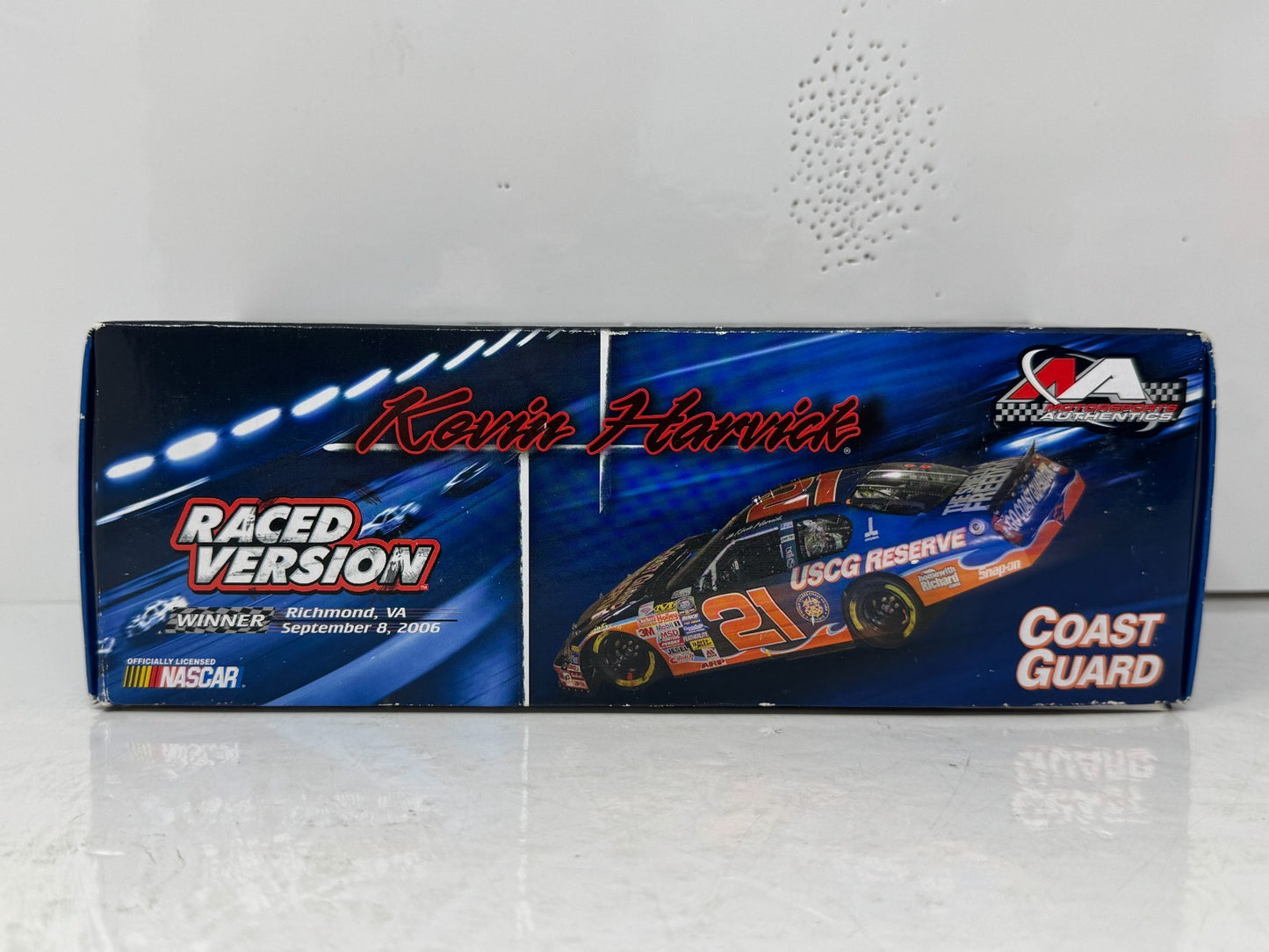 Motorsports Authentics Nascar #21 Kevin Harvick Richmond Win DEALER 1:24 Diecast