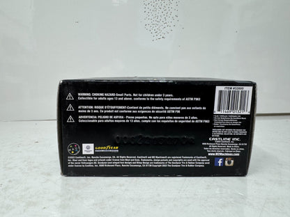 M2 Machines Maui & Sons 1959 Volkswagen Double Cab Truck USA Model 1:64 Diecast