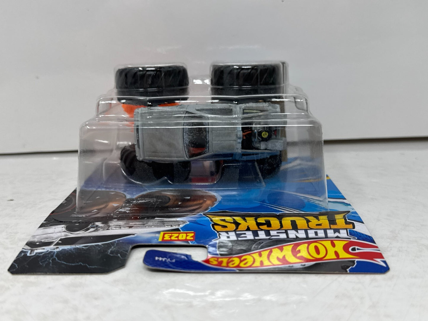 Hot Wheels Monster Trucks TH Back to the Future Iced Time Machine 1:64 Diecast