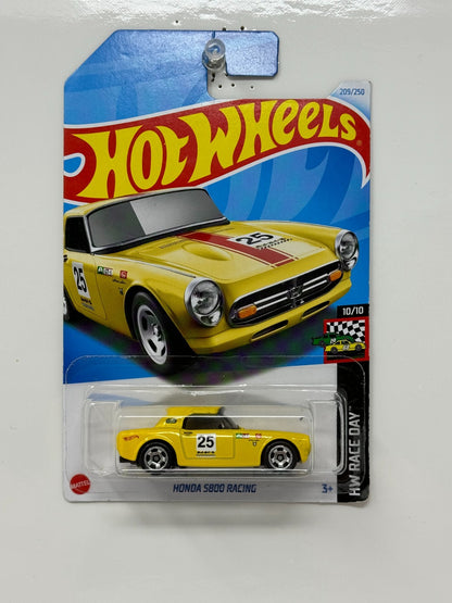 Hot Wheels HW Race Day Honda S800 Racing JDM 1:64 Diecast