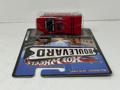 Hot Wheels Boulevard Vector W8 Twin Turbo Real Riders 1:64 Diecast