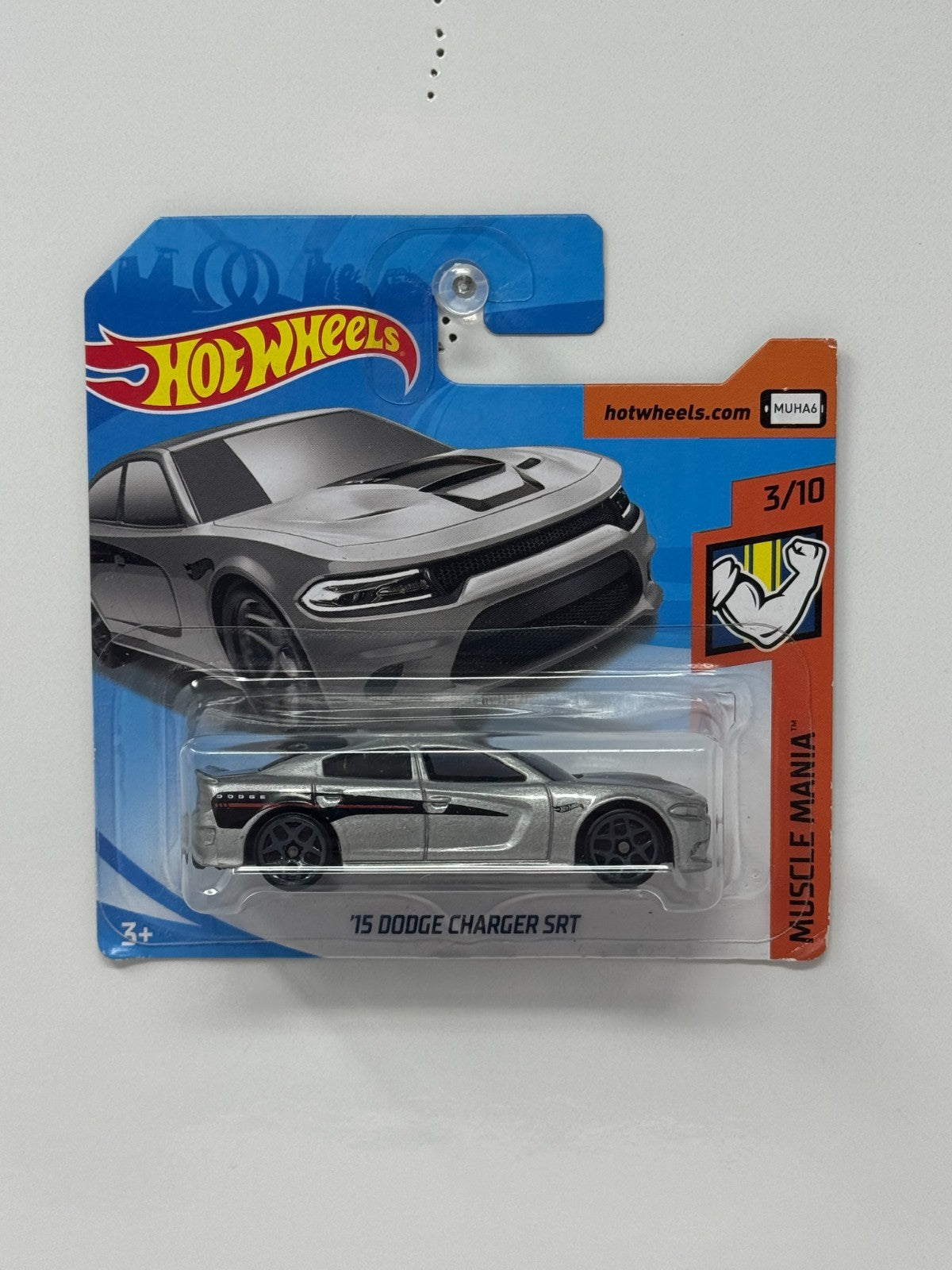 Hot Wheels Muscle Mania 2015 Dodge Charger SRT 1:64 Diecast Short Card Silver