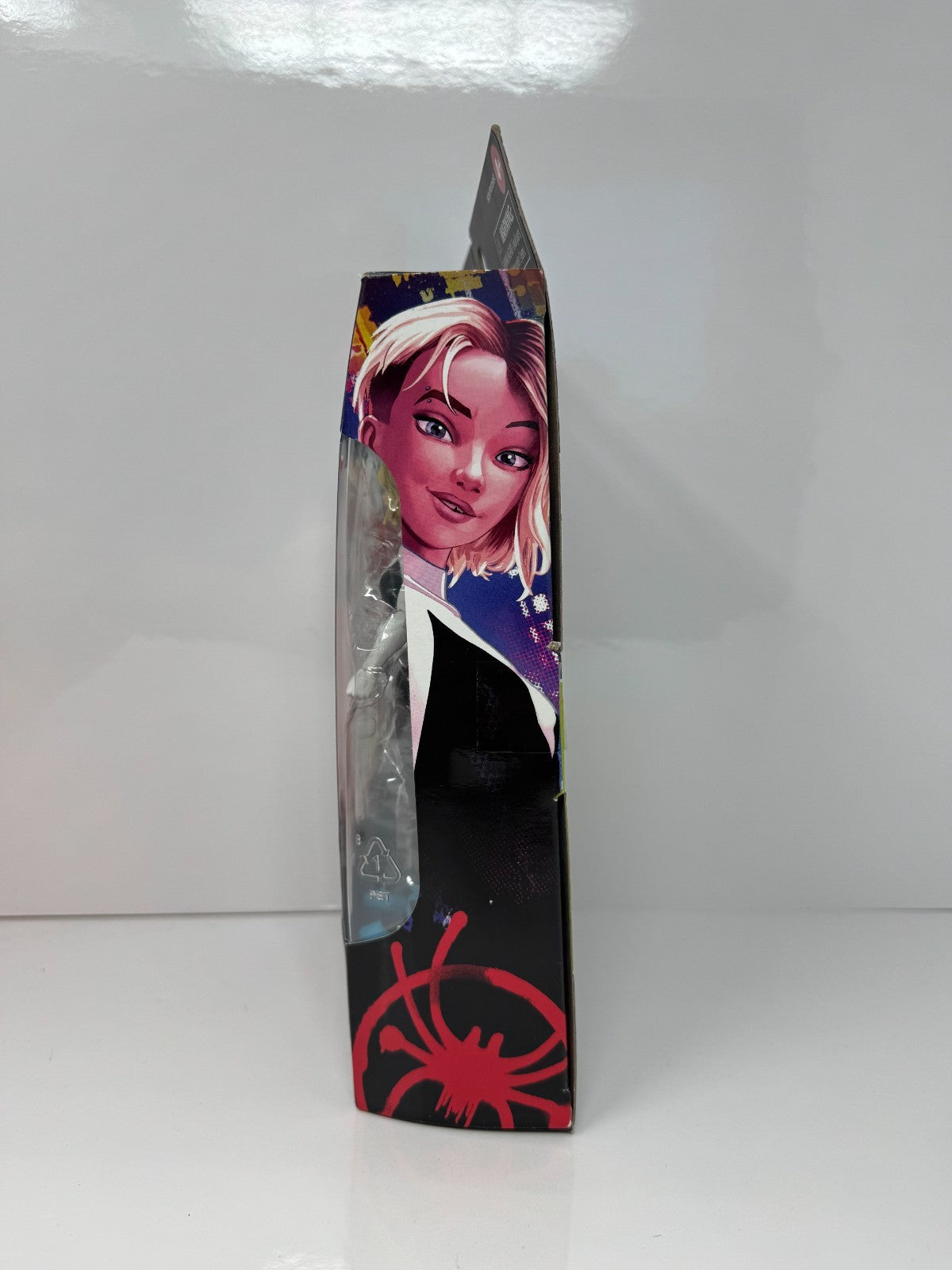 Marvel Legends Spider-Man Gwen Stacy Action Figure w/ Stilt-Man BAF Piece