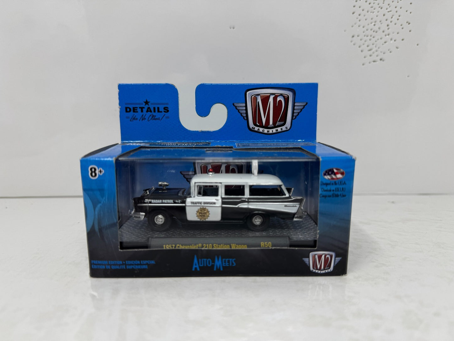 M2 Machines Auto Meets 1957 Chevrolet 210 Station Wagon 1:64 Diecast