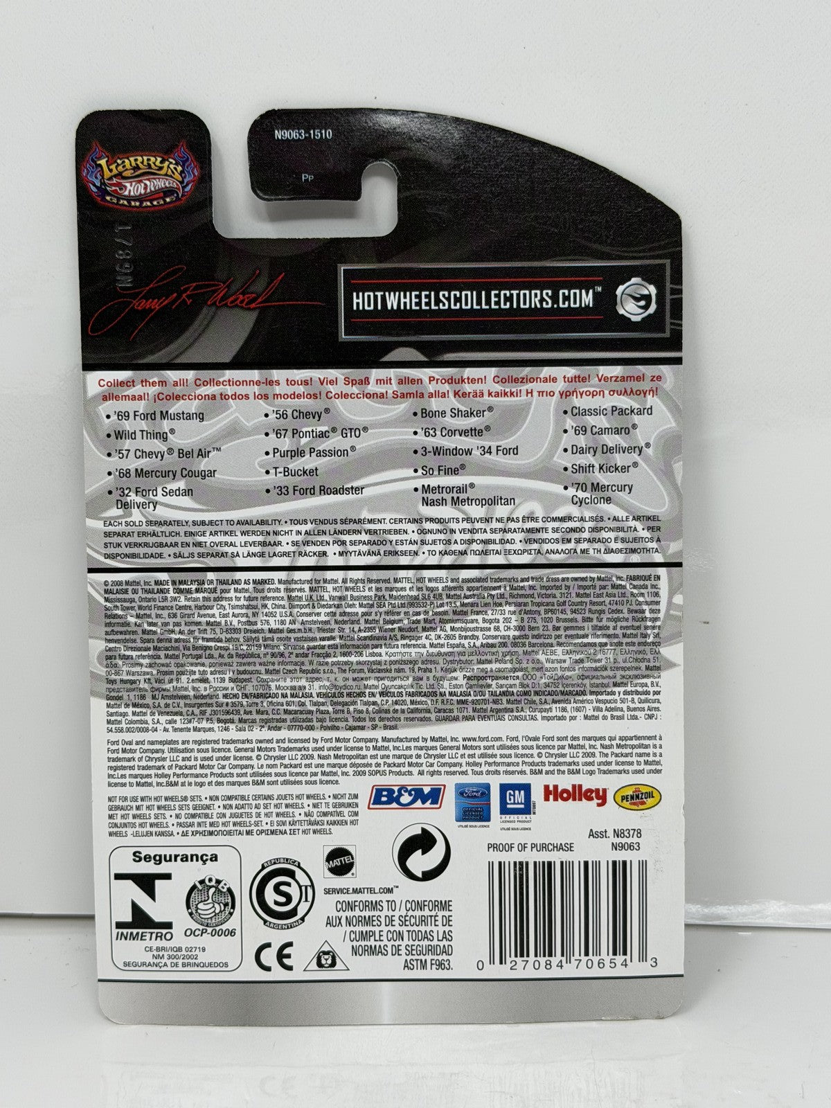 Hot Wheels Larry's Garage Bone Shaker 1:64 Diecast Real Riders