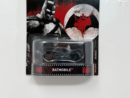 Hot Wheels Retro Entertainment Batman v Superman Batmobile 1:64 Diecast