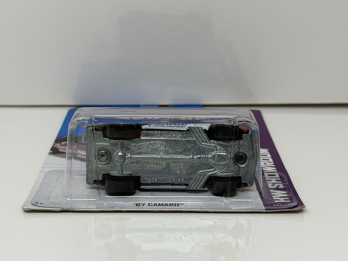 Hot Wheels HW Showroom 1967 Chevrolet Camaro 1:64 Diecast Summit
