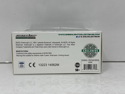 Greenlight Hot Pursuit 1987 Ford Mustang SSP White 1:64 Diecast