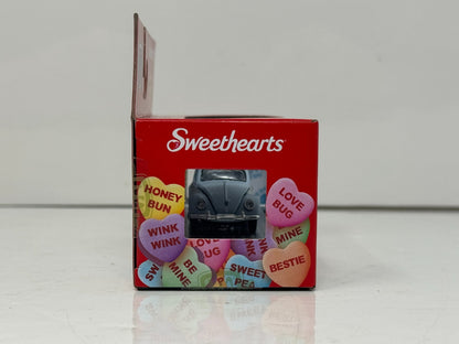 M2 Machines Sweethearts 1953 VW Beetle Deluxe European Model 1:64 Diecast