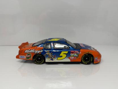 Action NASCAR Terry Labonte #5 Kellogg’s Looney Tunes 2002 Chevy 1:24 Diecast