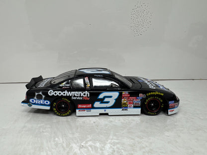 Action Nascar #3 Dale Earnhardt Oreo GM Goodwrench 2001 Monte Carlo 1:24 Diecast