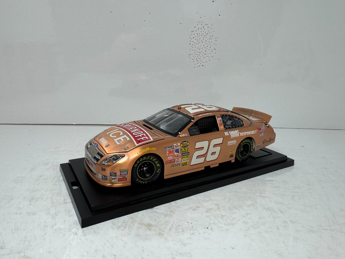 Team Caliber NASCAR #26 Jamie McMurray Smirnoff 2006 Ford Fusion 1:24 Diecast