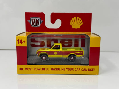 M2 Machines Shell 1977 Datsun Pickup 1:64 Diecast