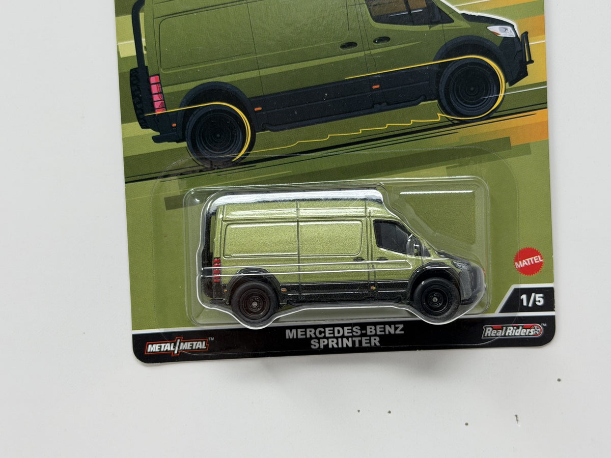Hot Wheels Premium Deutschland Design Mercedes-Benz Sprinter 1:64 Diecast
