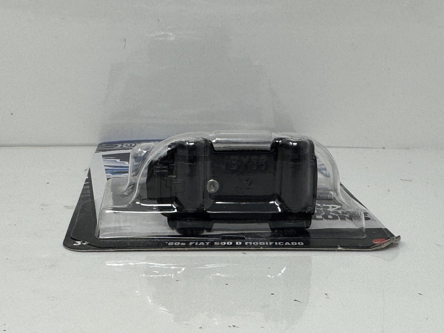 Hot Wheels National Icons '60s Fiat 500 D Modificato 1:64 Diecast