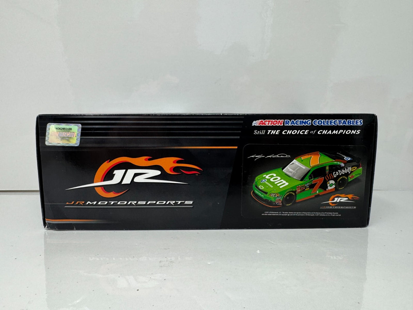 Lionel NASCAR Kasey Kahne #7 GoDaddy 2011 Chevrolet Impala 1:24 Diecast