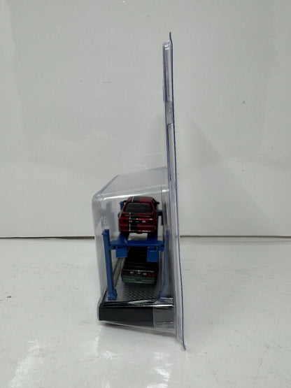 M2 Machines Auto Lift 1987 Ford Mustang GT Custom 1:64 Diecast