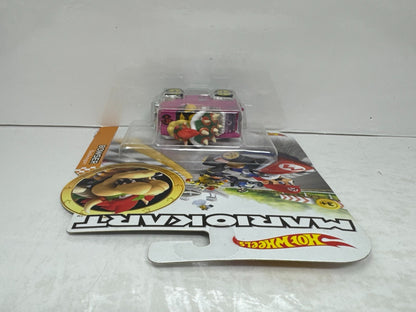 Hot Wheels Mario Kart Bowser Badwagon 1:64 Diecast