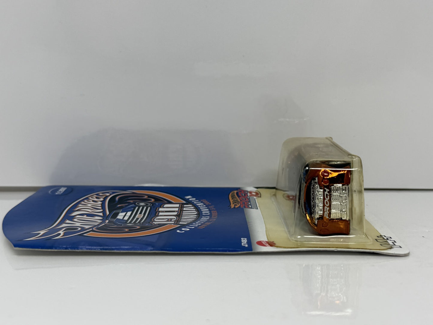 Hot Wheels 2005 19th Collectors Convention Deora II 1:64 Diecast