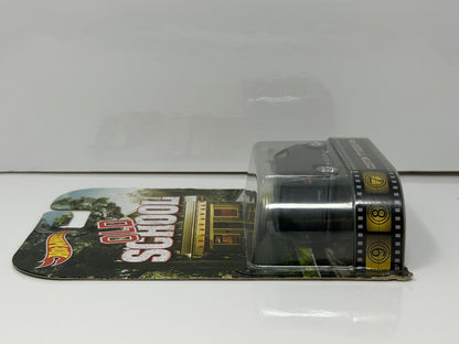 Hot Wheels Retro Entertainment Old School 1977 Custom Dodge Van 1:64 Diecast