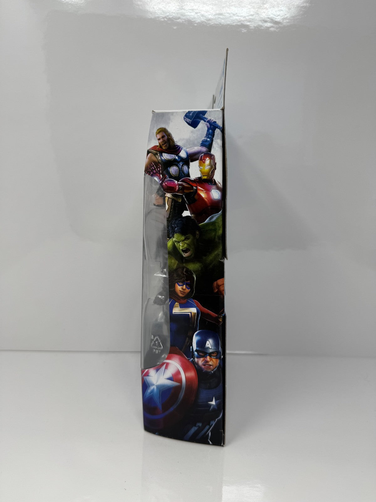 Marvel Legends Captain America Stealth Suit Action Figure w/ Joe Fixit BAF Piece