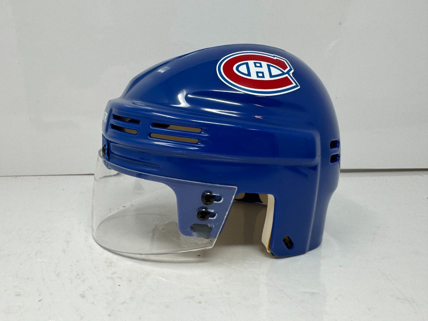 Bauer Montreal Canadiens Mini Helmet with Guy Lafleur Auto