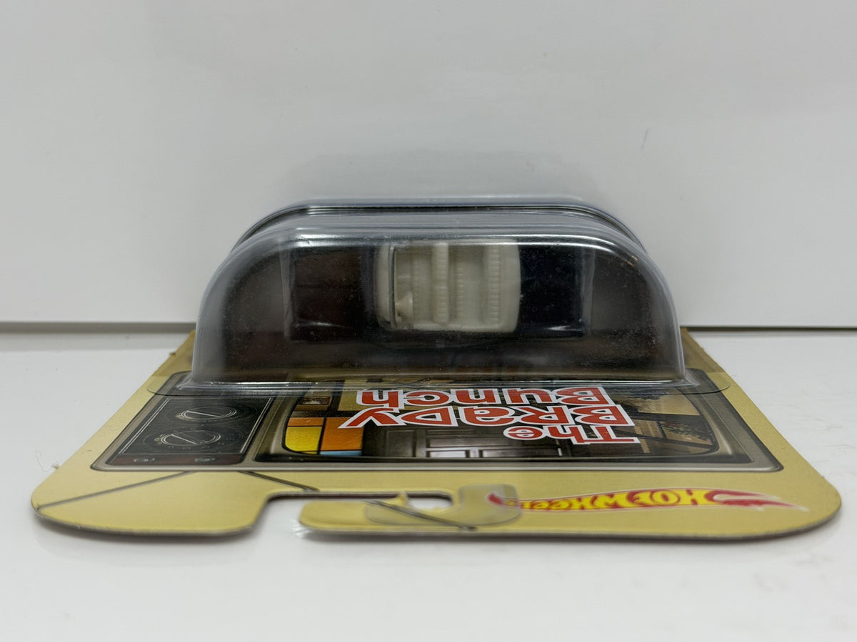 Hot Wheels Retro Entertainment The Brady Bunch 1956 Chevy 1:64 Diecast