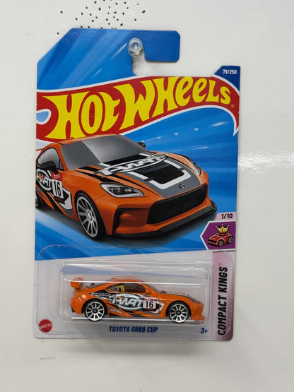 Hot Wheels Compact Kings Toyota GR86 Cup 1:64 Diecast