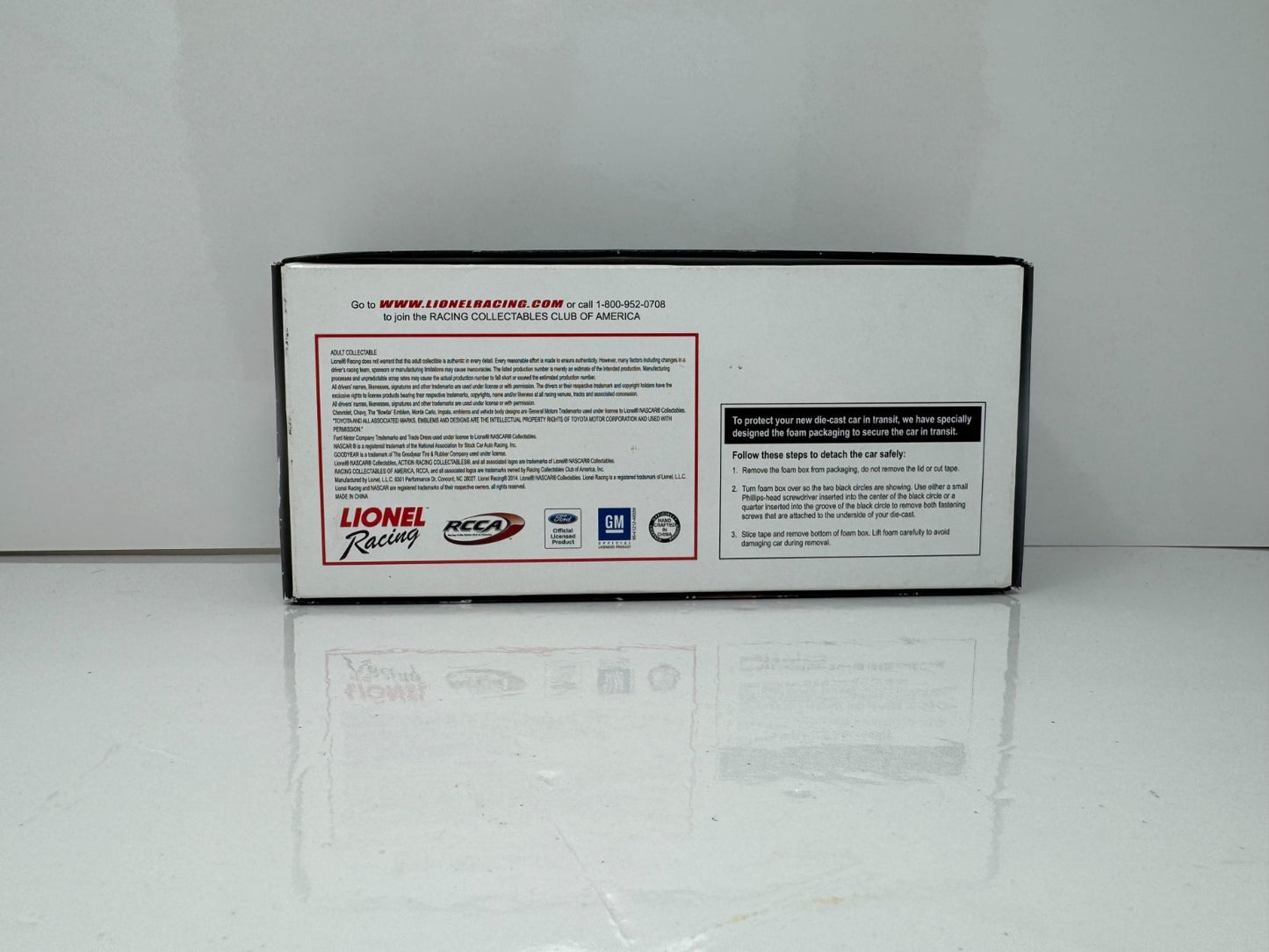 Lionel NASCAR Kevin Harvick #4 Budweiser Designate A Driver 2014 SS 1:24 Diecast