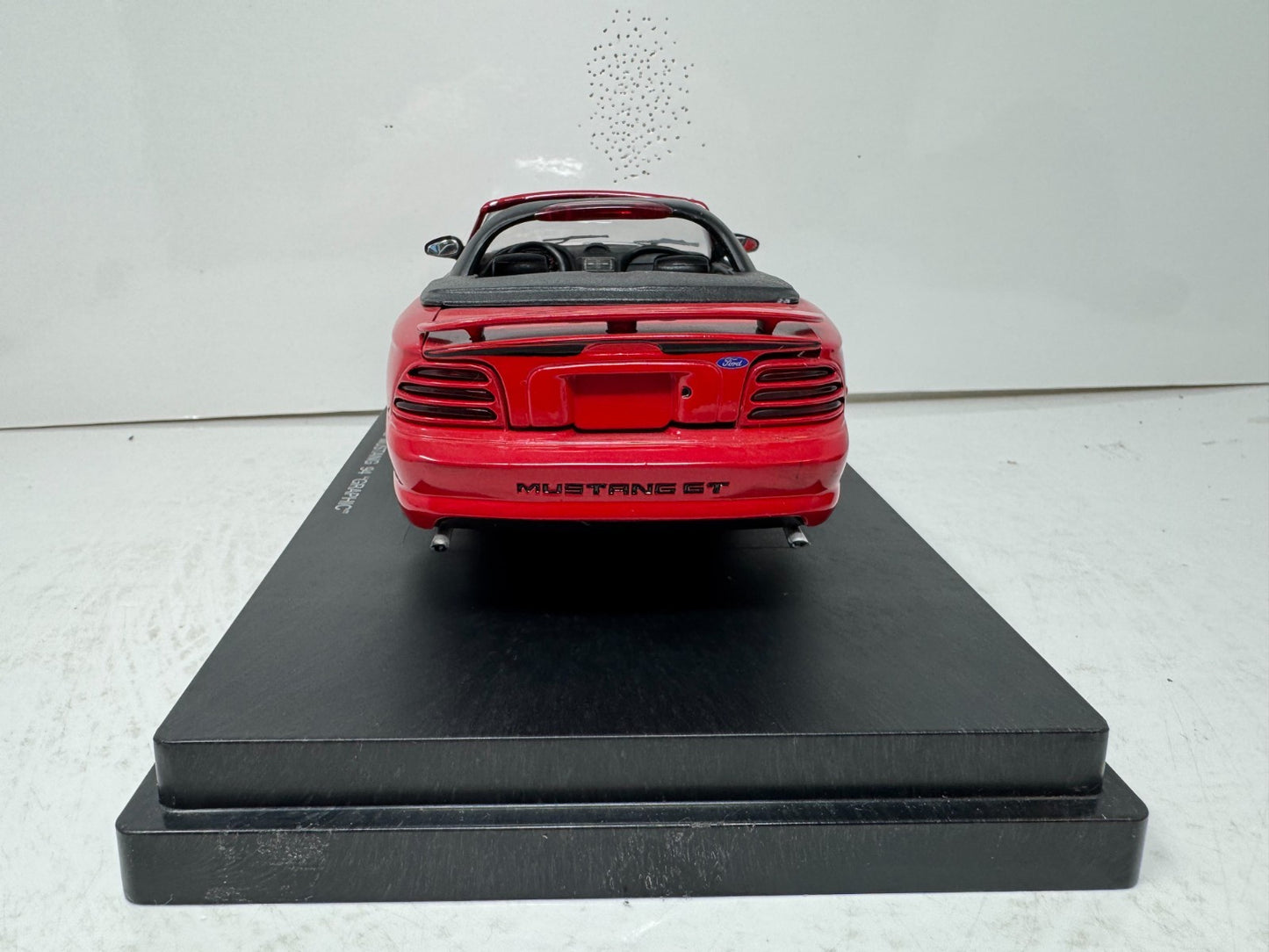 Eagle’s Race 1994 Ford Mustang GT "Graphic" 1:18 Diecast