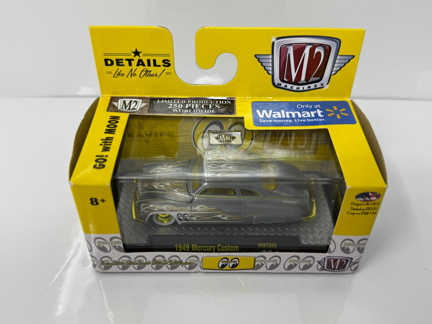 M2 Machines Moon Equipped 1949 Mercury Custom RAW CHASE 1:64 Diecast