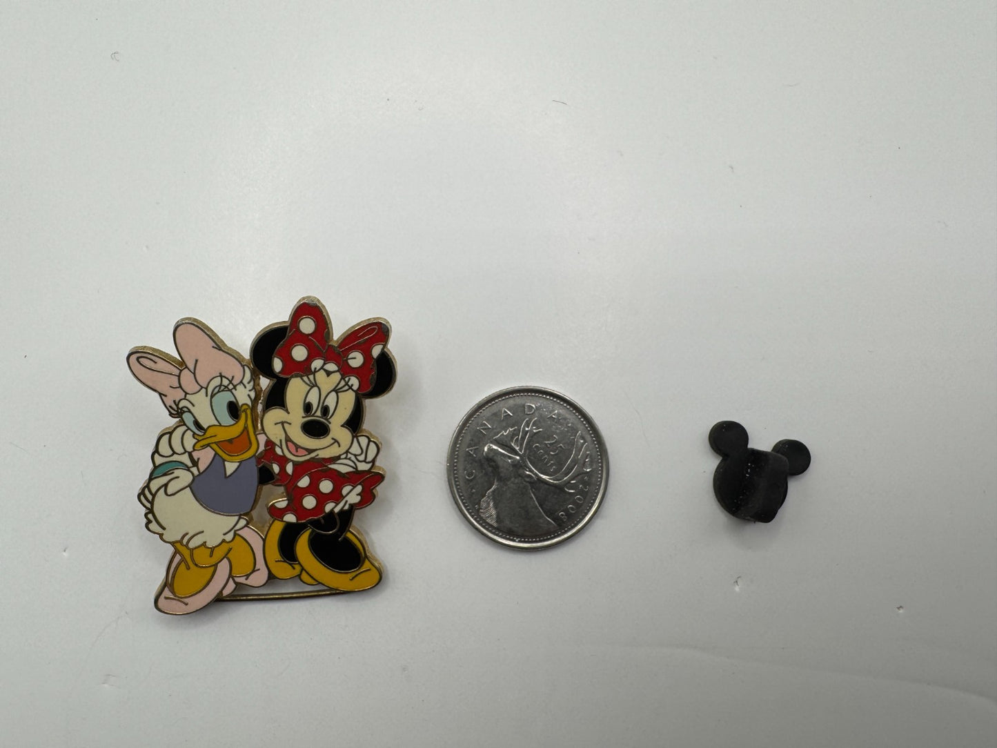 Disney Minnie and Daisy Friendship Trading Pin DC1S7