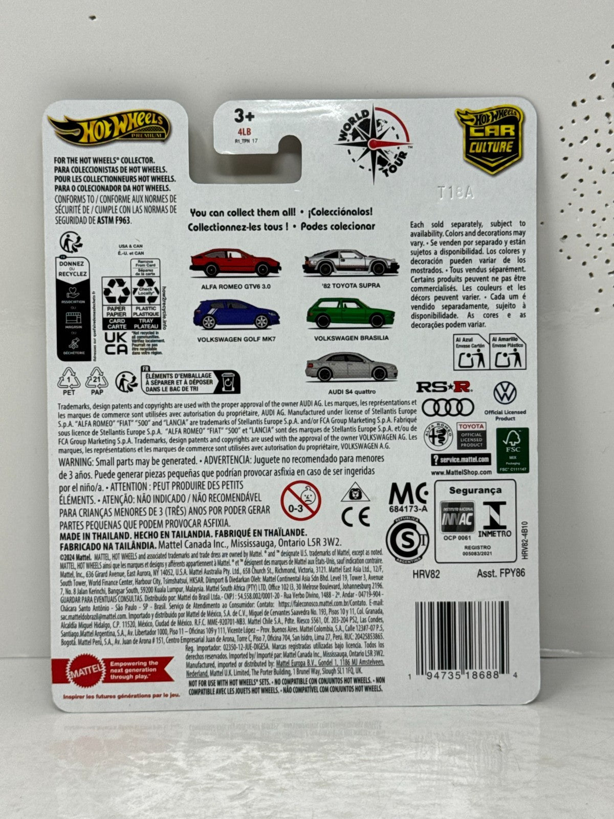 Hot Wheels Premium World Tour Volkswagen Brasilia 1:64 Diecast