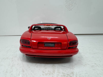 Bburago 1992 Dodge Viper RT/10 1:18 Diecast Gold Collection