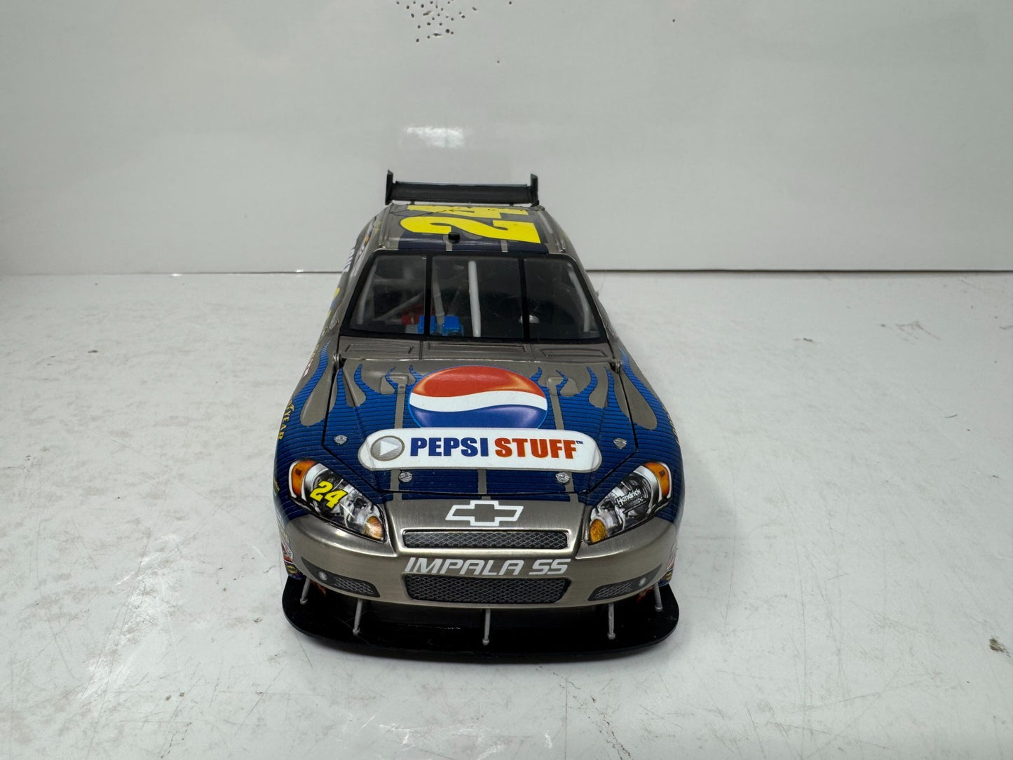 Action Nascar #24 Jeff Gordon Pepsi Stuff GM DEALERS 2008 Impala SS 1:24 Diecast