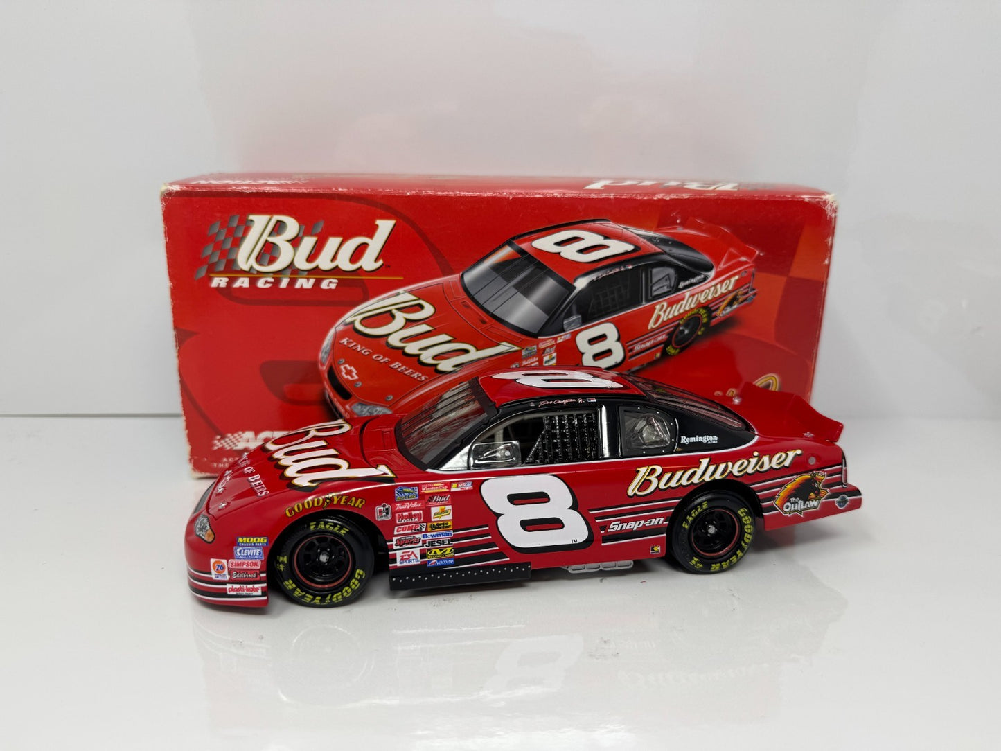 Action NASCAR Dale Earnhardt Jr #8 Budweiser 2001 Monte Carlo 1:24 Diecast